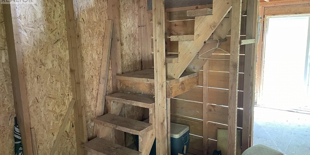 5258 OLD REMO ROAD Terrace Photo 30 5258 OLD REMO ROAD Terrace Photo 30